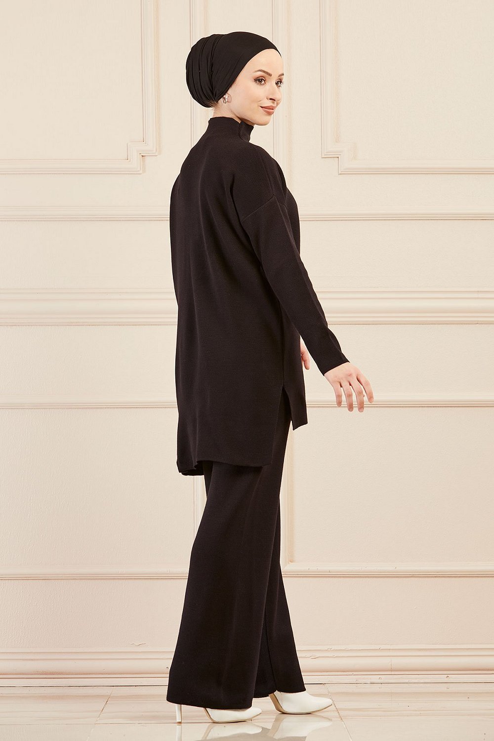 Ensemble ample pour saison automne hiver (Tenue hijab deux pièces : tunique  et pantalon) - Couleur noir